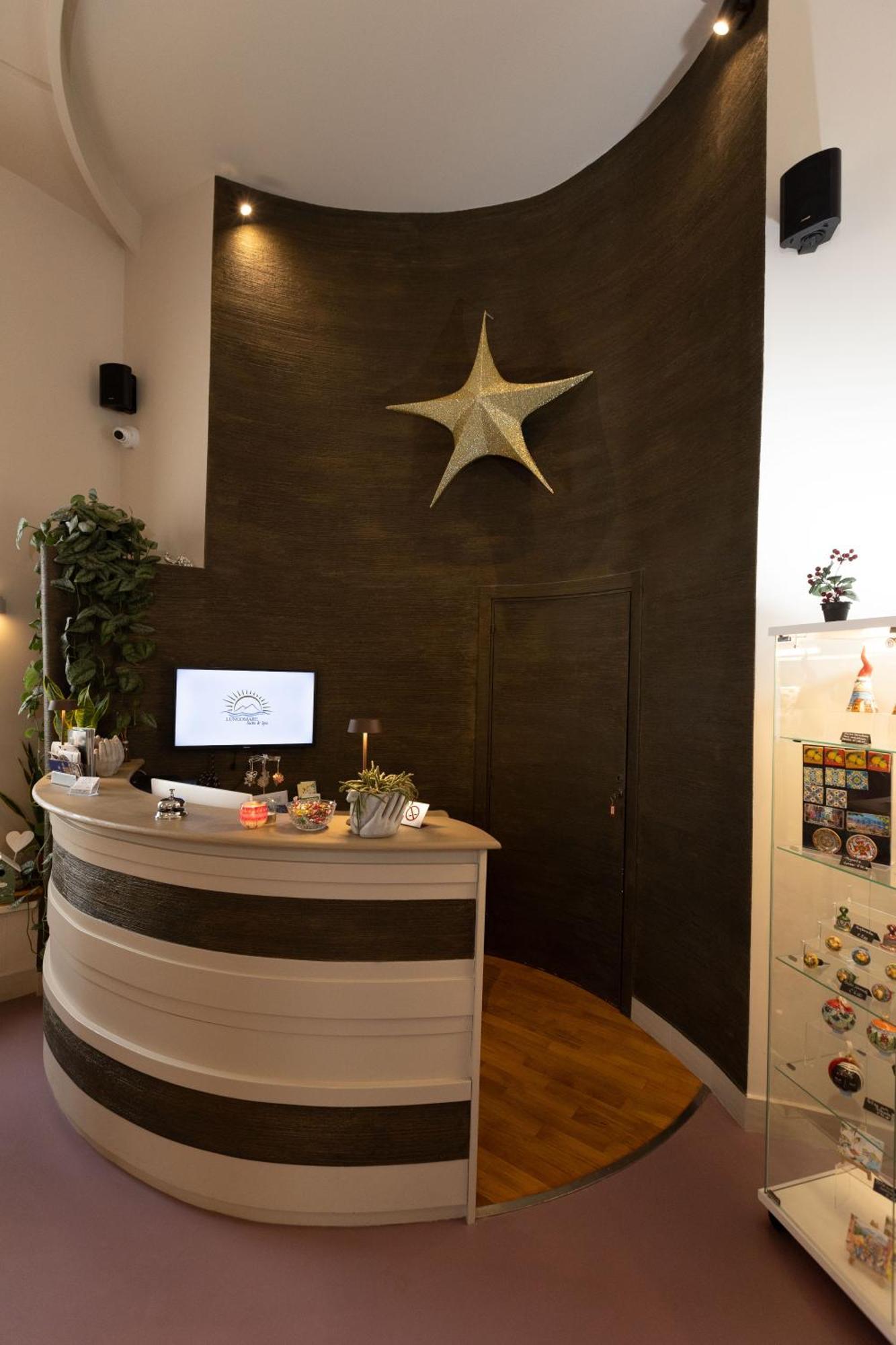 Lungomare Suite & Spa Наполи Екстериор снимка